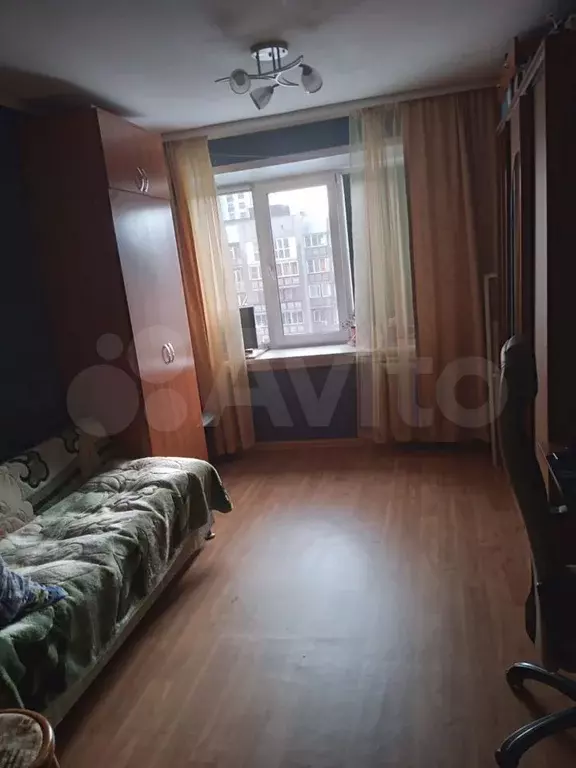Комната 18 м в 4-к., 8/9 эт. - Фото 0