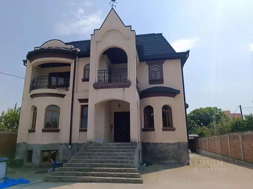 Дом в Ставропольский край, Пятигорск ул. Пальмиро Тольятти (495 м) - Фото 0
