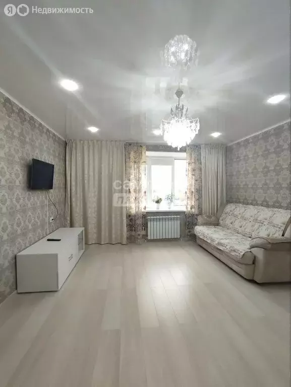1-комнатная квартира: Туймазы, улица Луначарского, 41 (37.9 м) - Фото 0