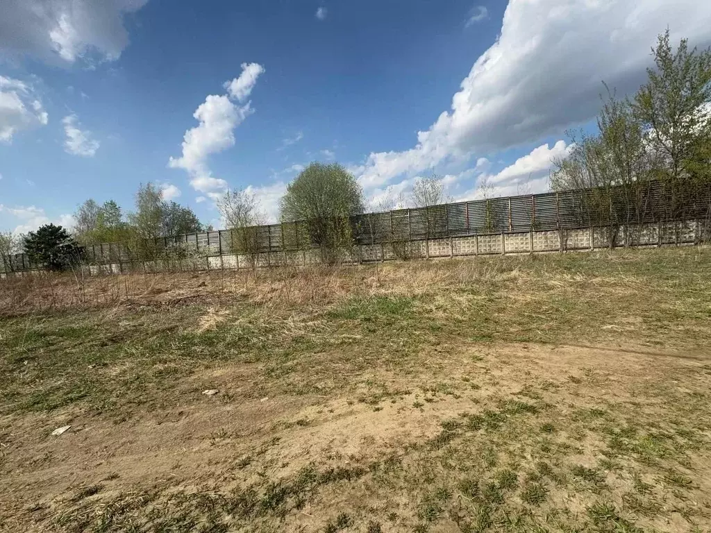 Участок в Московская область, Богородский городской округ, д. ... - Фото 0