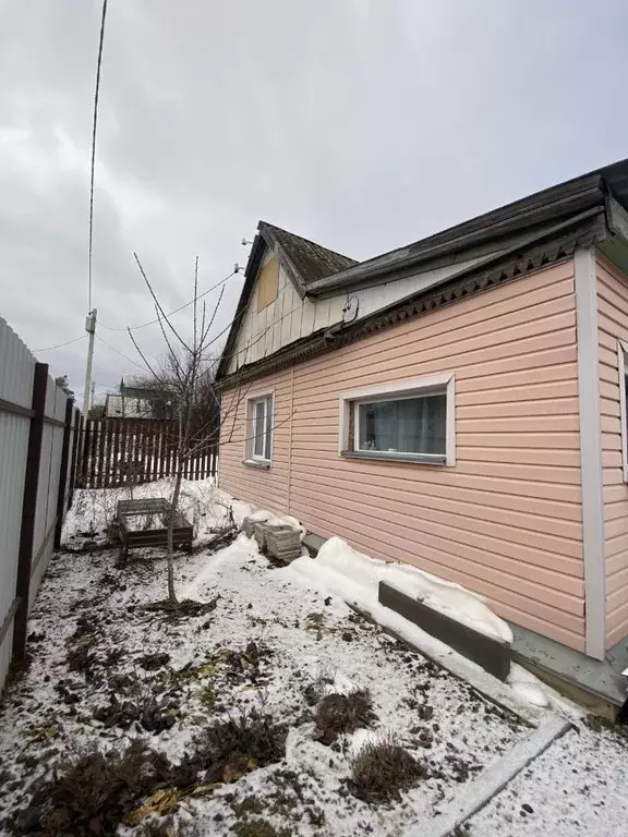 Дом в Саратовская область, Энгельсский район, Красноярское ... - Фото 1