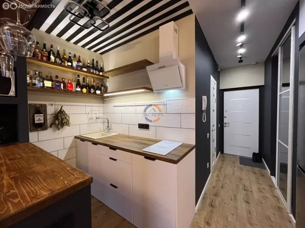 1-комнатная квартира: Великий Новгород, Колмовская набережная, 71Б (40 ... - Фото 2