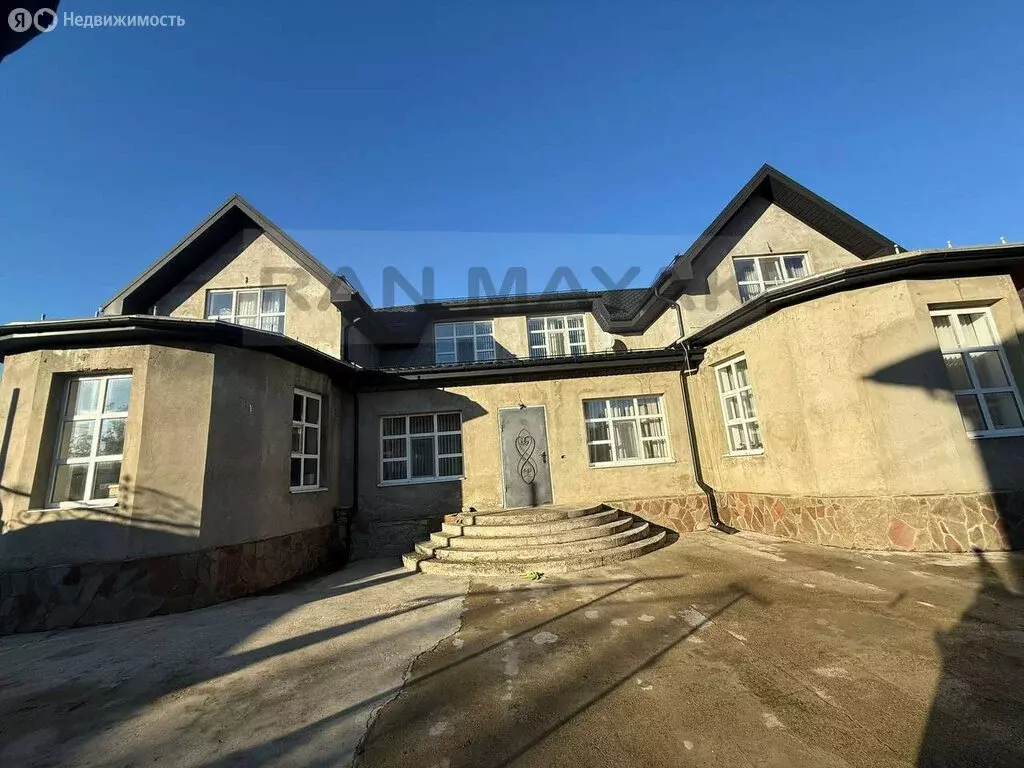 Дом в Майкоп, Кооперативная улица, 4 (299.2 м) - Фото 1