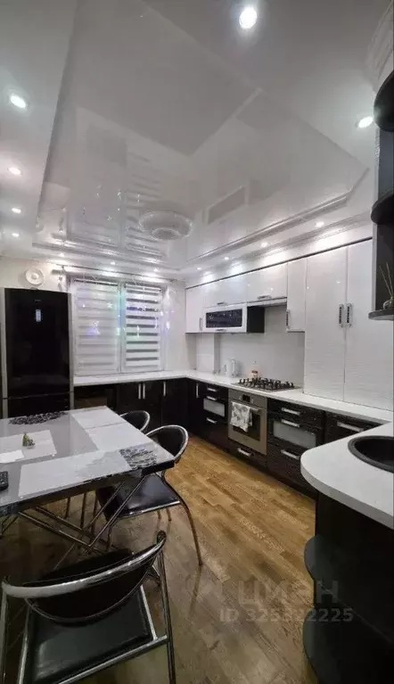 3-к кв. Калининградская область, Калининград ул. Старшины Дадаева, 59 ... - Фото 1