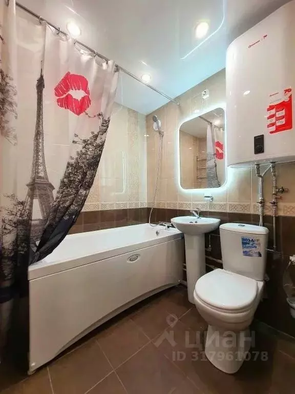 1-к кв. Мурманская область, Мурманск просп. Кирова, 60 (50.0 м) - Фото 1