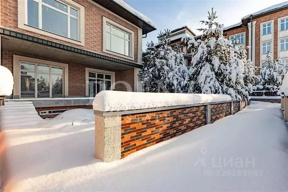 Таунхаус в Московская область, Одинцовский городской округ, д. ... - Фото 1