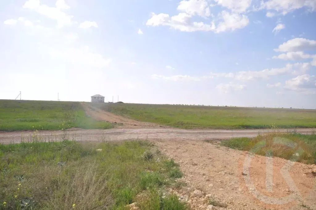 Участок в Крым, Сакский район, с. Уютное ул. Туманная, 31 (6.0 сот.) - Фото 2