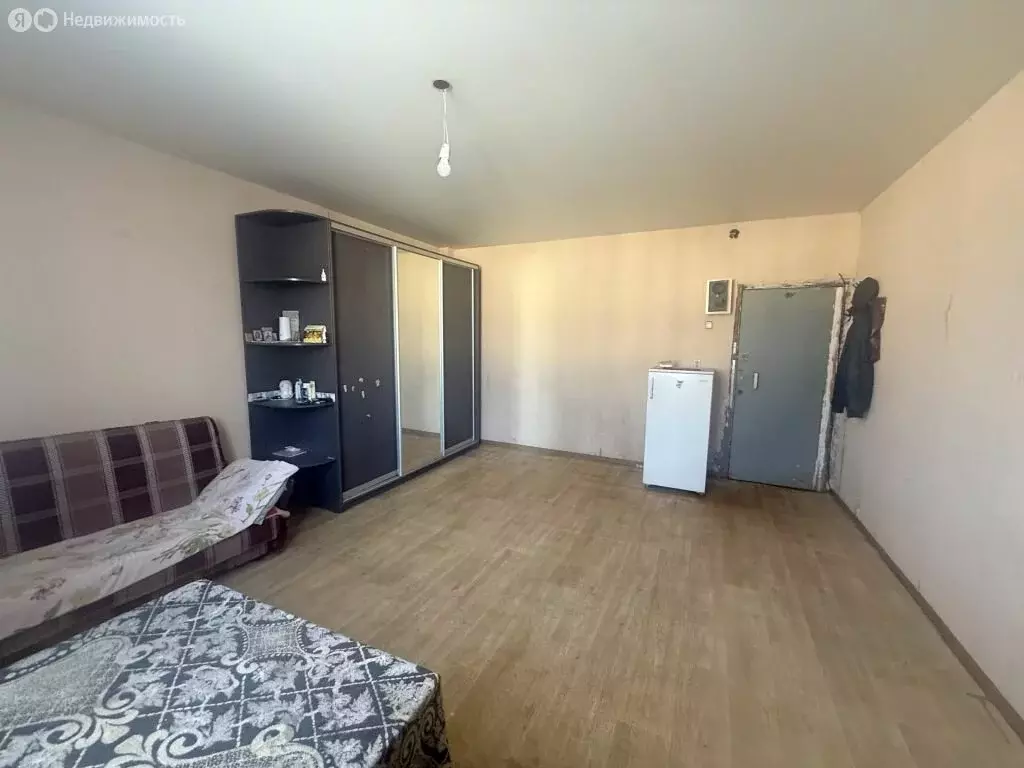 1к в 3-комнатной квартире (23.4 м) - Фото 1