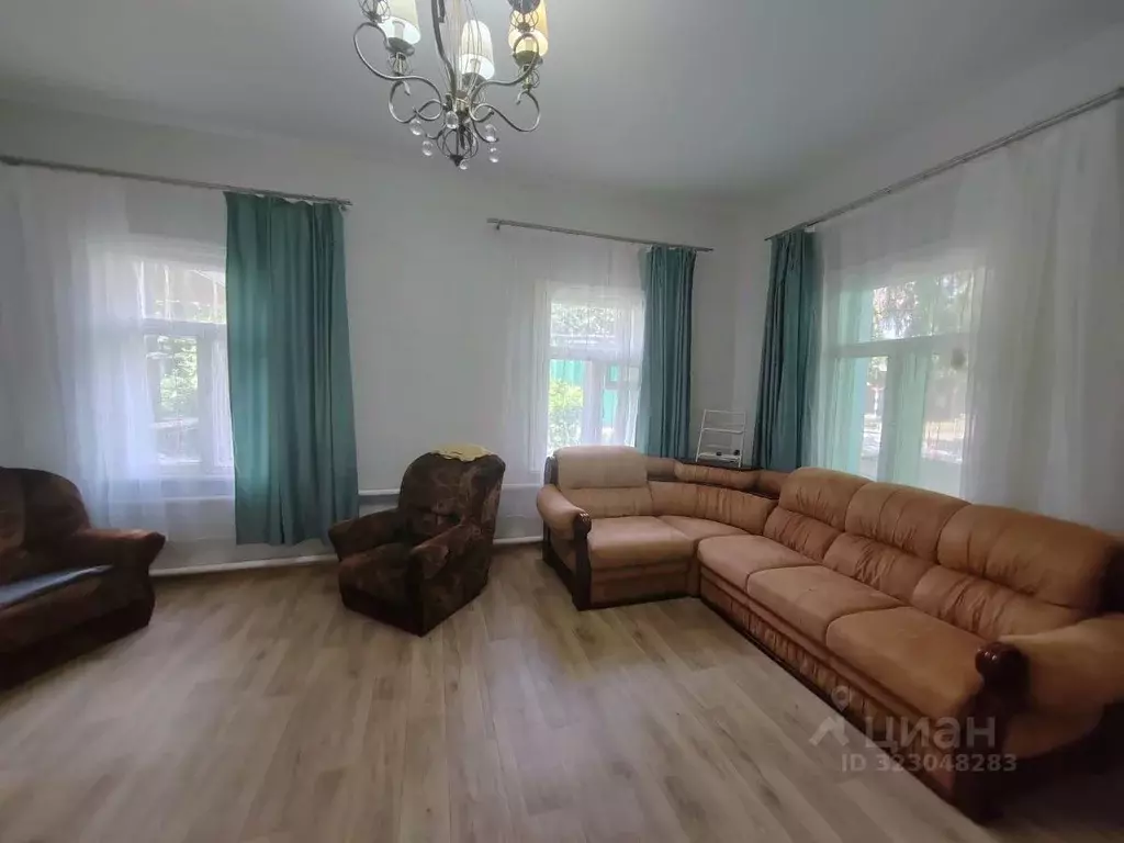 3-к кв. Тамбовская область, Мичуринск Красноармейская ул., 27 (69.8 м) - Фото 1