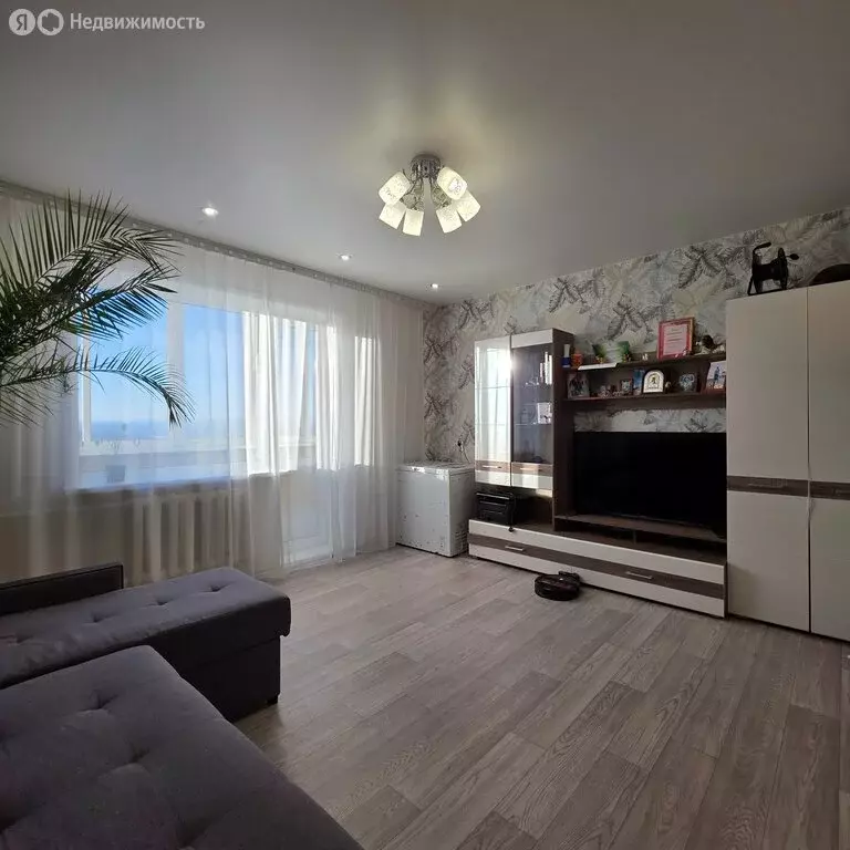 4-комнатная квартира: Амурск, Комсомольский проспект, 67 (78.4 м) - Фото 1