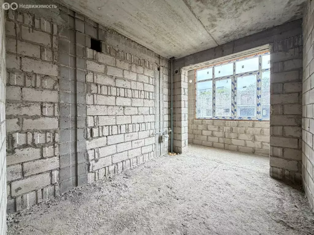 1-комнатная квартира: Нальчик, улица Мовсисяна, 9 (68 м) - Фото 1