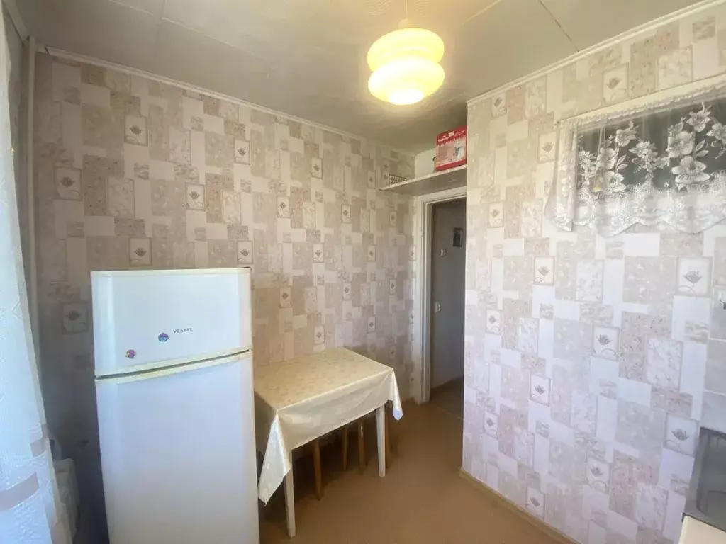 2-к кв. Башкортостан, Ишимбай ул. Чкалова, 13 (45.0 м) - Фото 2