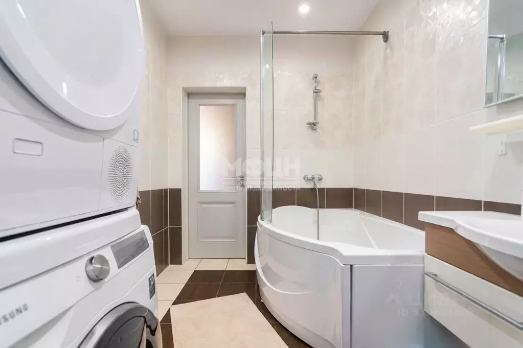 Дом в Карелия, Петрозаводск ул. Плеханова, 38 (93 м) - Фото 1