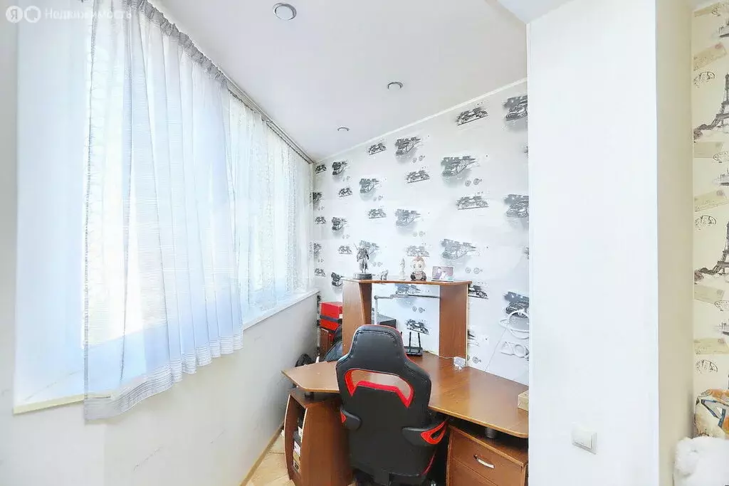 3-комнатная квартира: Липецк, улица А.Г. Стаханова, 45 (74.5 м) - Фото 2