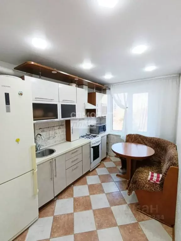 3-к кв. Хабаровский край, Комсомольск-на-Амуре Советская ул., 30 (58.1 ... - Фото 0