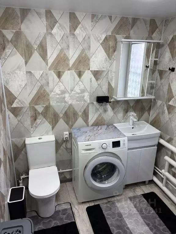 Дом в Алтайский край, Рубцовск Заводская ул. (62 м) - Фото 1