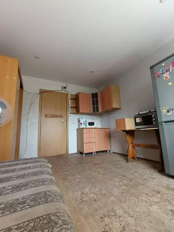 Комната Свердловская область, Екатеринбург ул. Шишимская, 22 (13.3 м) - Фото 1