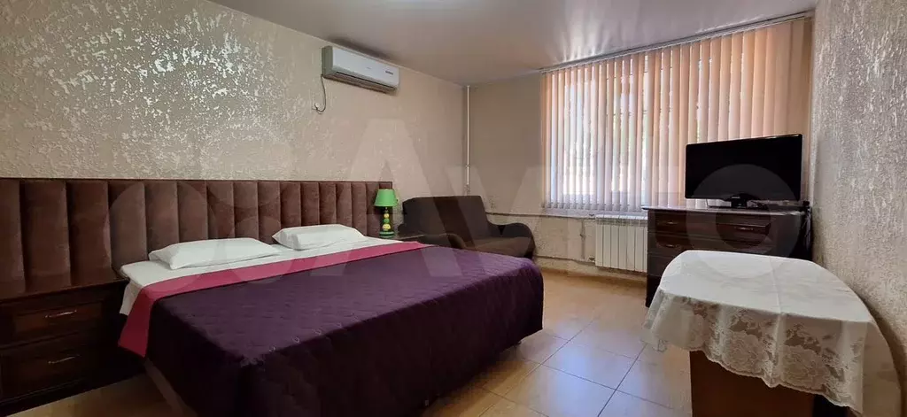 Комната 25 м, 1/3 эт. - Фото 1