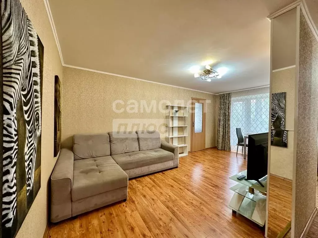 2-к кв. Калининградская область, Калининград Свободная ул., 4 (44.0 м) - Фото 1