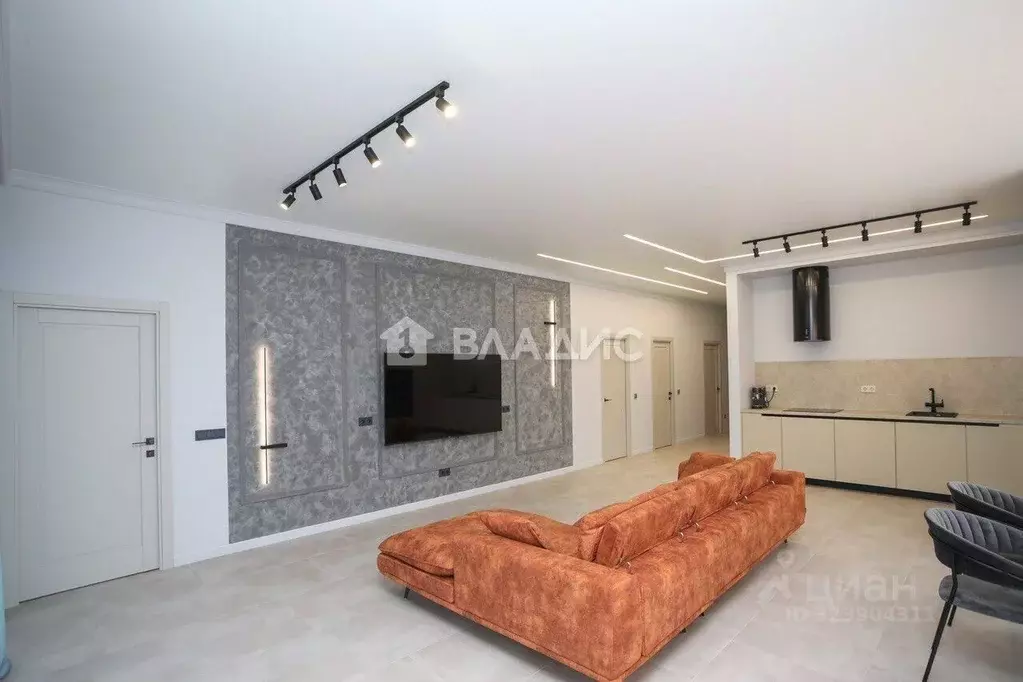 Дом в Калининградская область, Гурьевский муниципальный округ, пос. ... - Фото 1