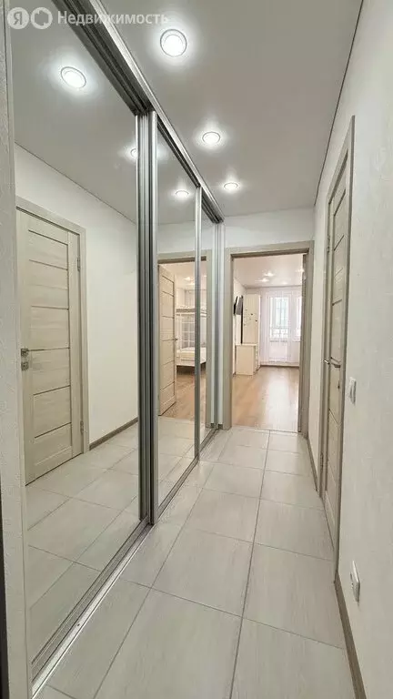 Квартира-студия: Киров, Чистопрудненская улица, 20 (24.6 м) - Фото 1