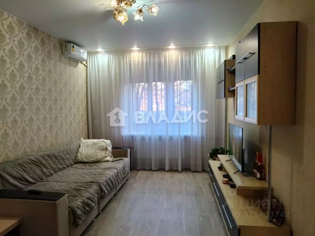 2-к кв. Волгоградская область, Волгоград ул. Рыкачева, 5 (56.1 м) - Фото 1