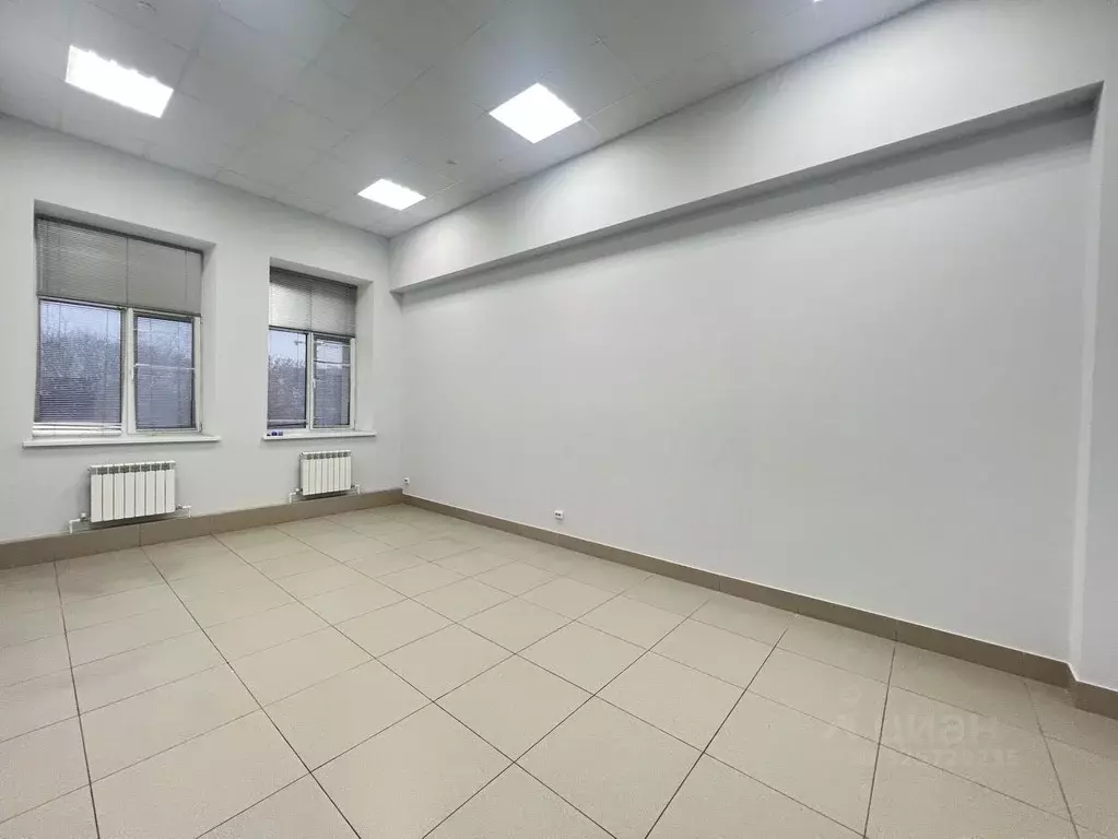 Офис в Татарстан, Казань ул. Мазита Гафури, 50к5 (38 м) - Фото 1