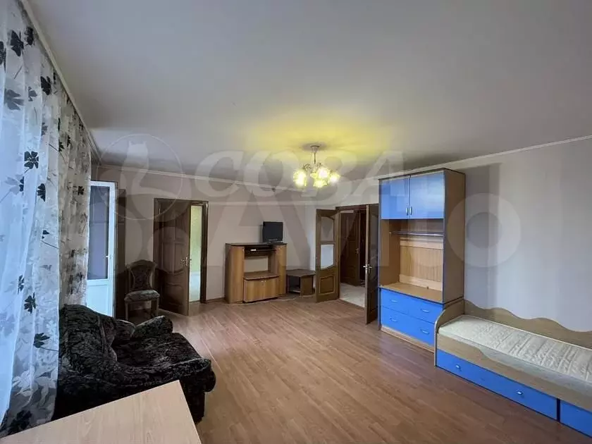 1-к. квартира, 45 м, 7/10 эт. - Фото 1