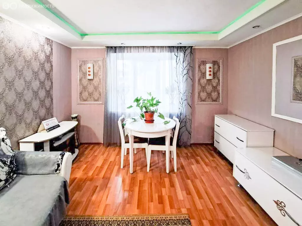 2-комнатная квартира: Нальчик, улица Идарова, 174 (55.4 м) - Фото 1