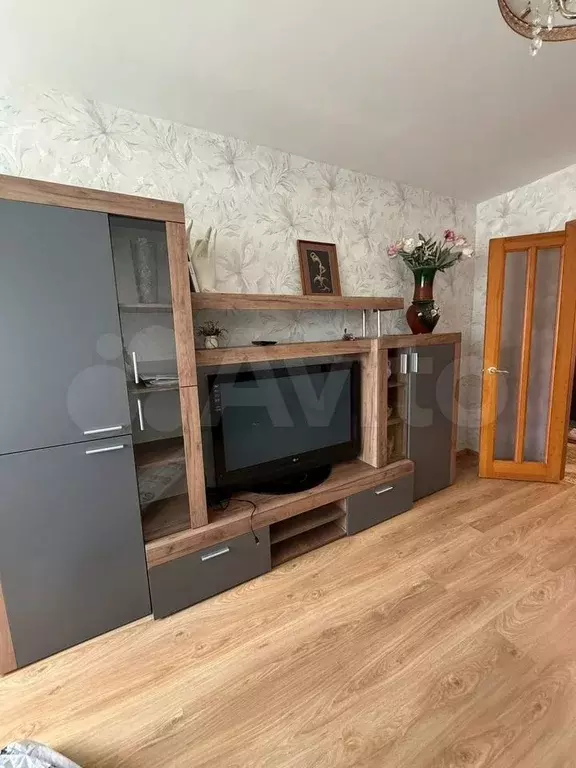 2-к. квартира, 50 м, 8/10 эт. - Фото 1