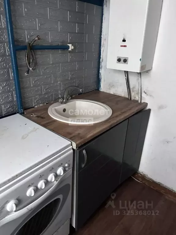 2-к кв. Тульская область, Тула ул. Марата, 194 (41.5 м) - Фото 1