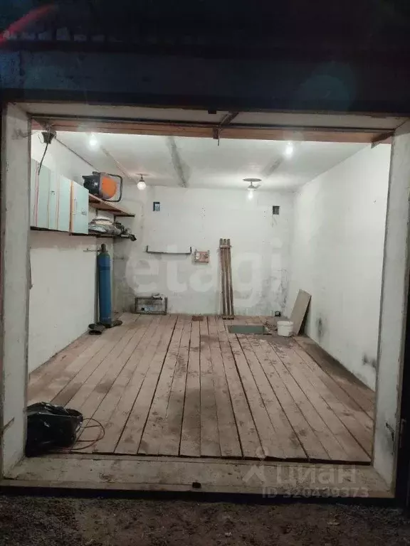 Гараж в Тюменская область, Тюмень Народная ул., 1 (23 м) - Фото 1