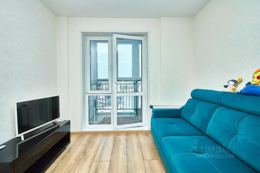 1-к кв. Тюменская область, Тюмень Интернациональная ул., 199к8 (33.8 ... - Фото 1