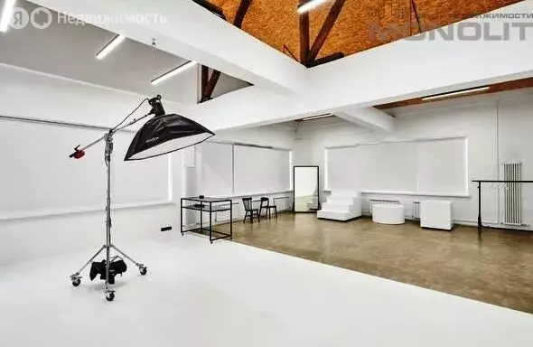 Помещение свободного назначения (372.6 м) - Фото 2