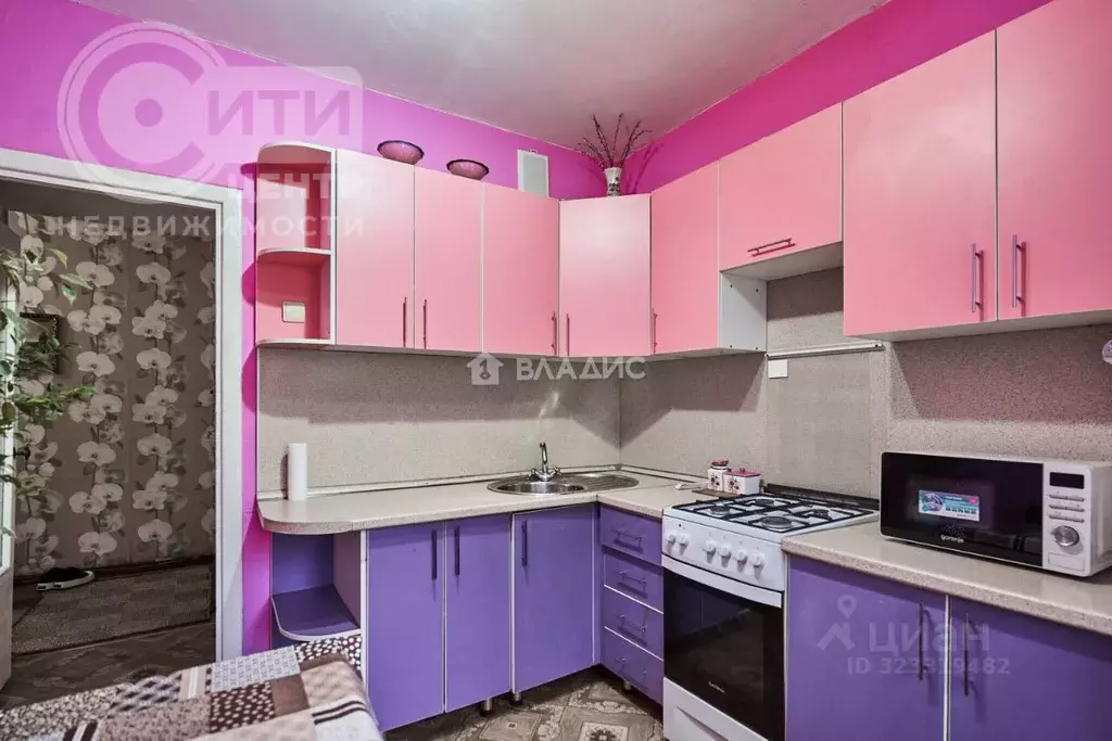 3-к кв. Воронежская область, Воронеж ул. Генерала Лизюкова, 56 (62.1 ... - Фото 1