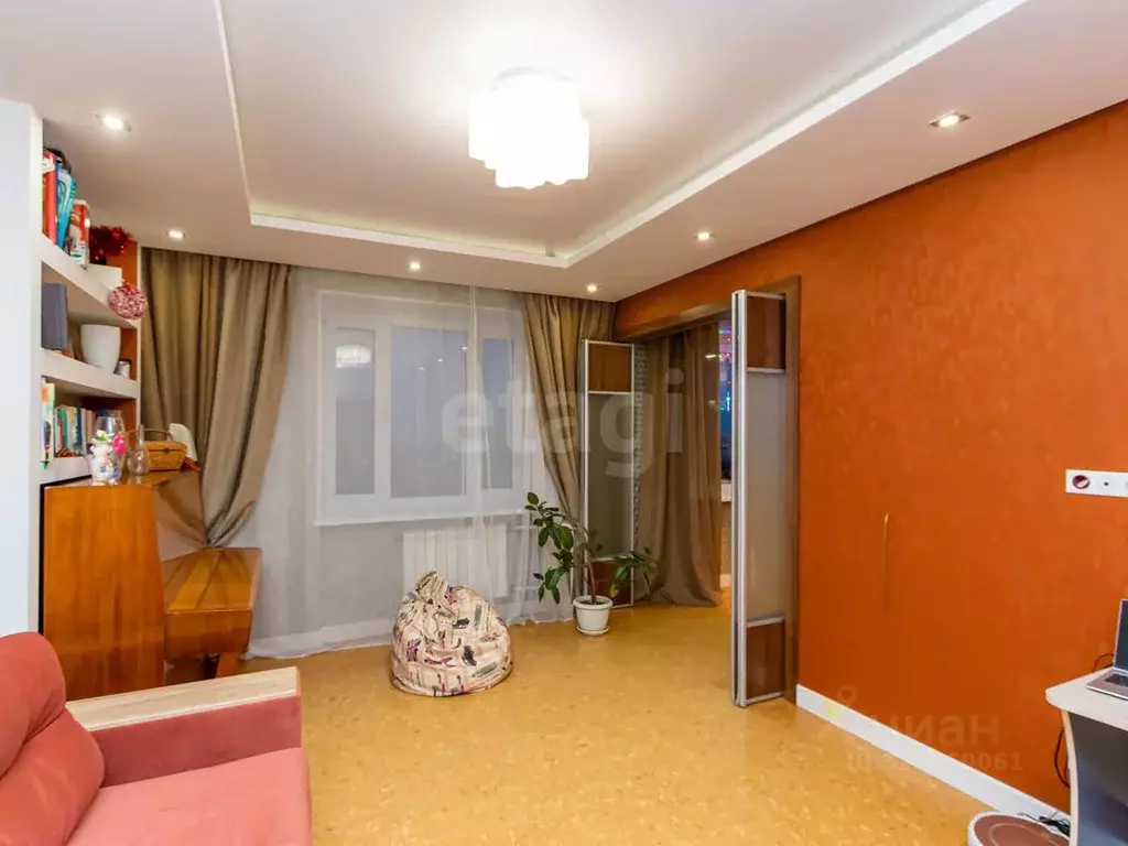 3-к кв. Тюменская область, Тюмень Интернациональная ул., 140 (88.7 м) - Фото 1