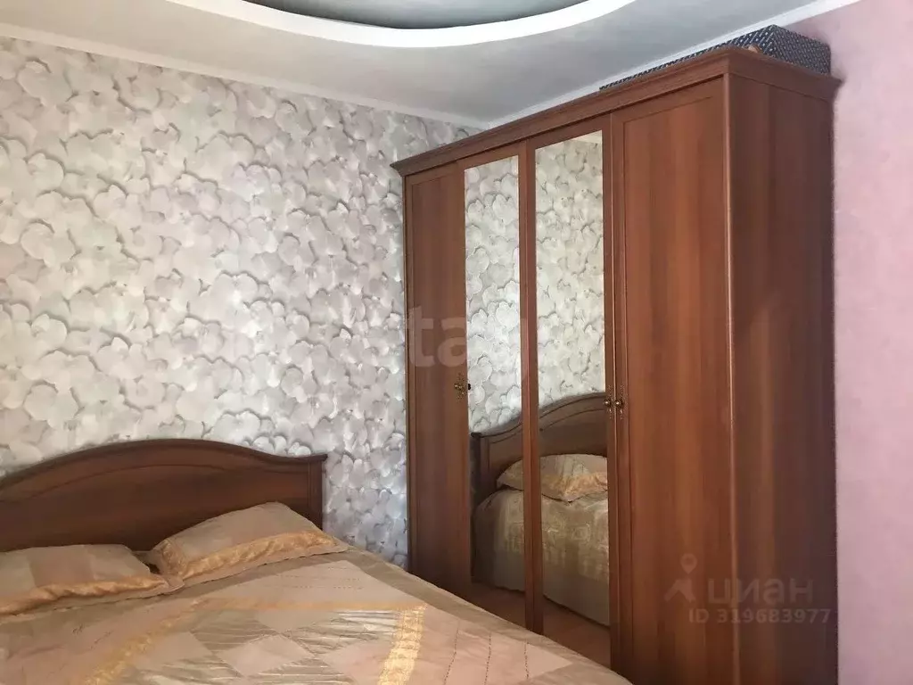 3-к кв. Новосибирская область, Новосибирск Октябрьская ул., 79 (50.6 ... - Фото 0