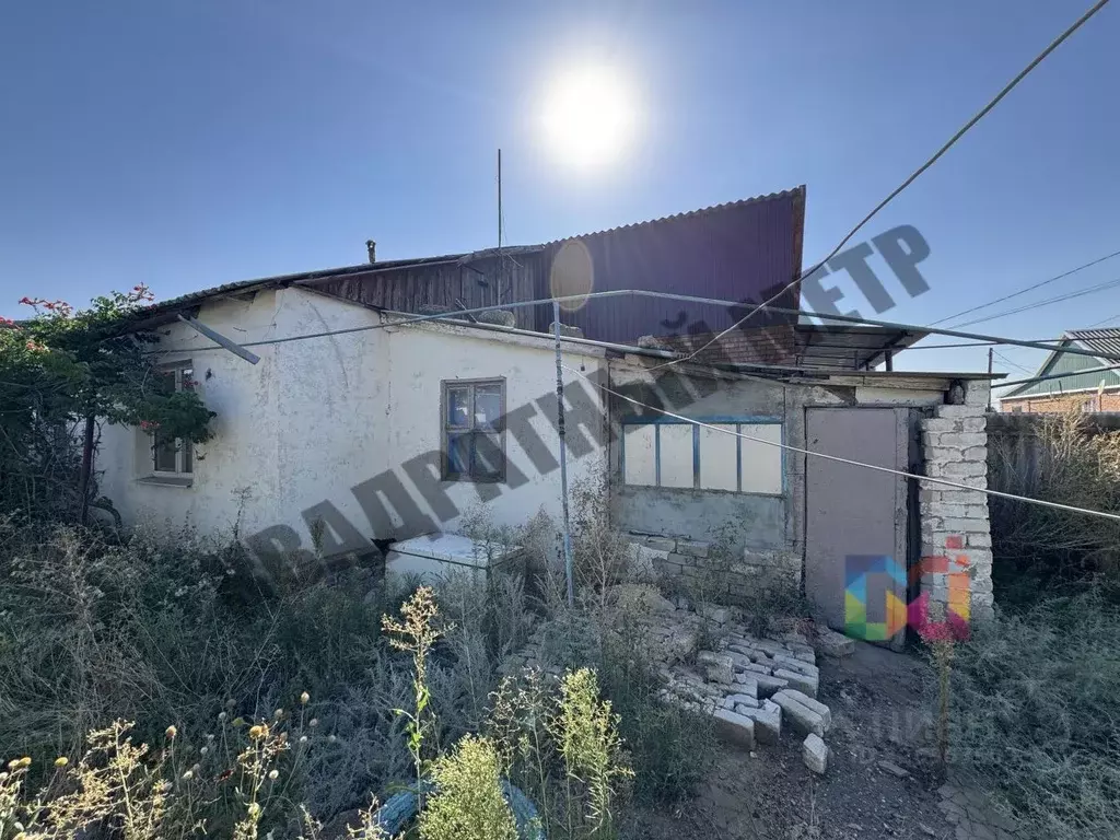 Дом в Калмыкия, Целинный район, с. Троицкое ул. СУ-959, 11 (45 м) - Фото 2