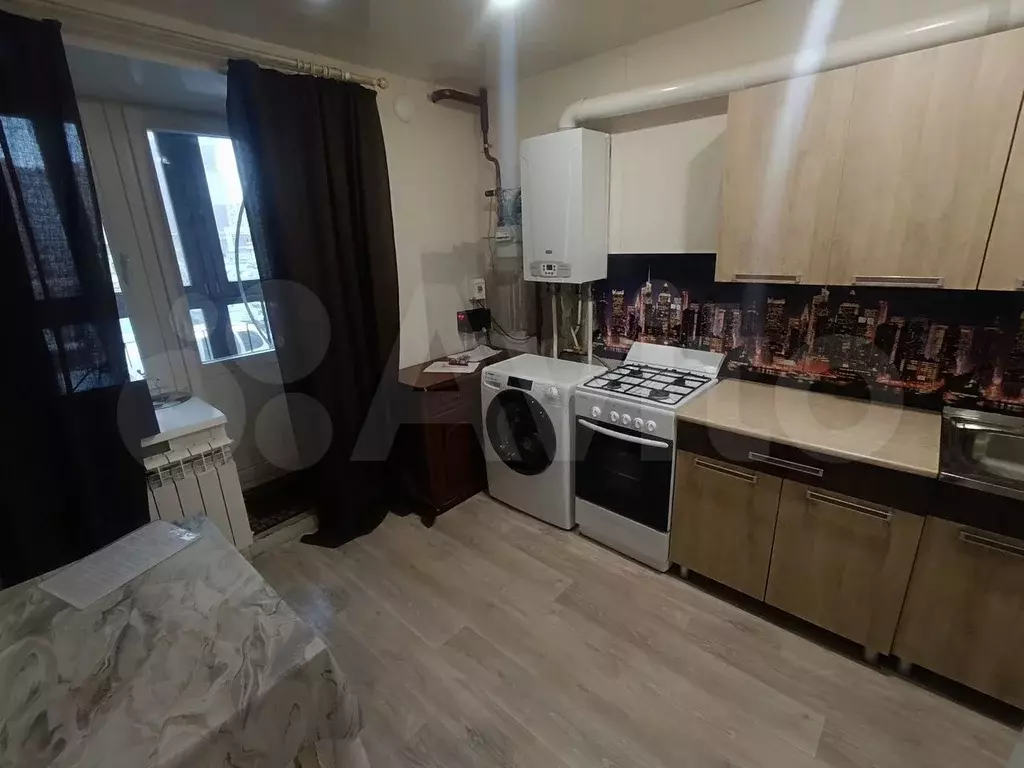 1-к. квартира, 33 м, 1/9 эт. - Фото 0