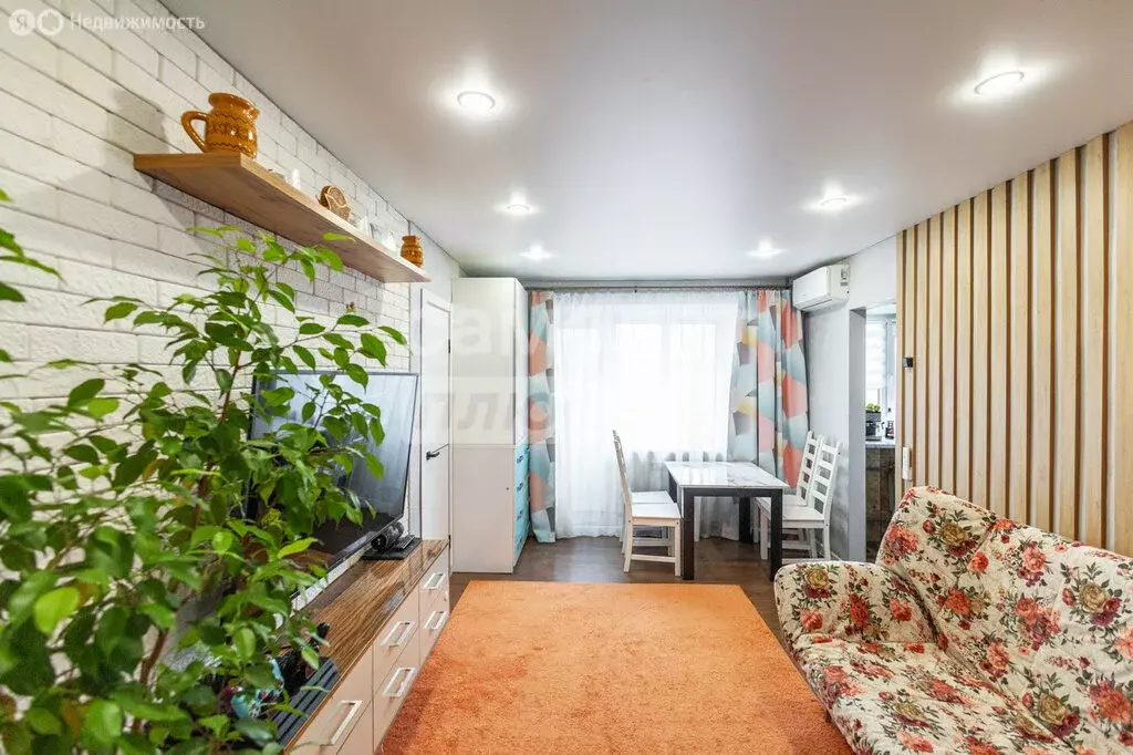 2-комнатная квартира: Омск, проспект Мира, 10А (39.3 м) - Фото 1