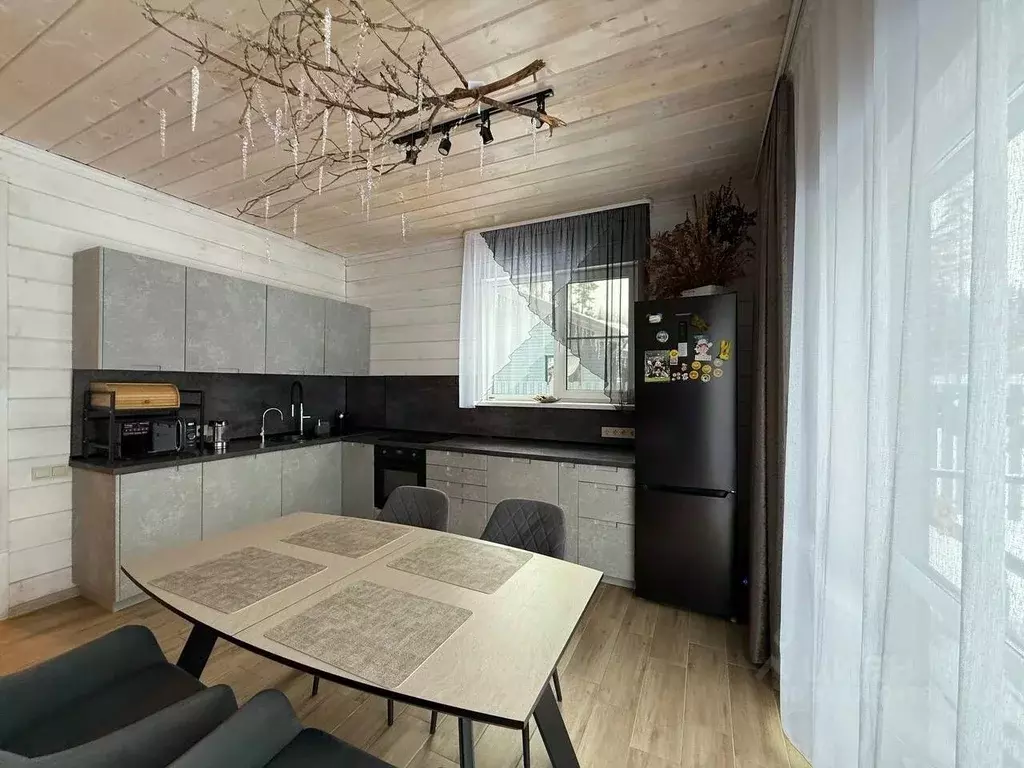 Коттедж в Ленинградская область, Всеволожский район, Агалатовское ... - Фото 1