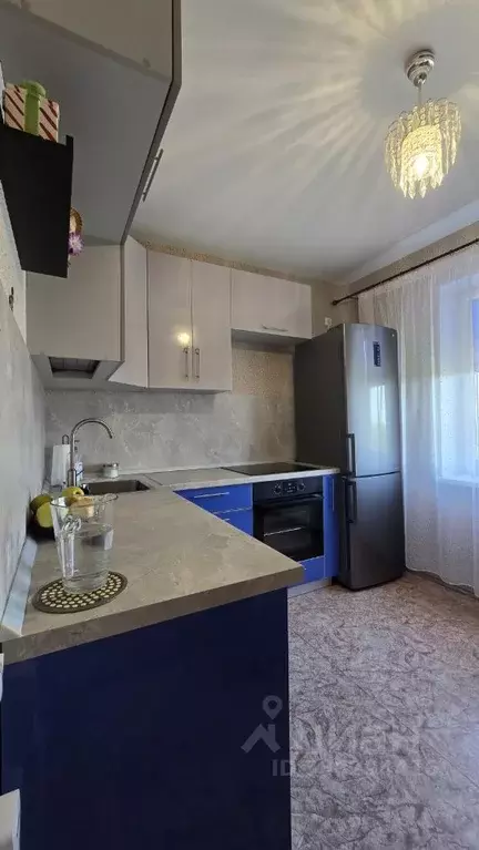 2-к кв. Омская область, Омск просп. Королева, 24к1 (55.9 м) - Фото 1