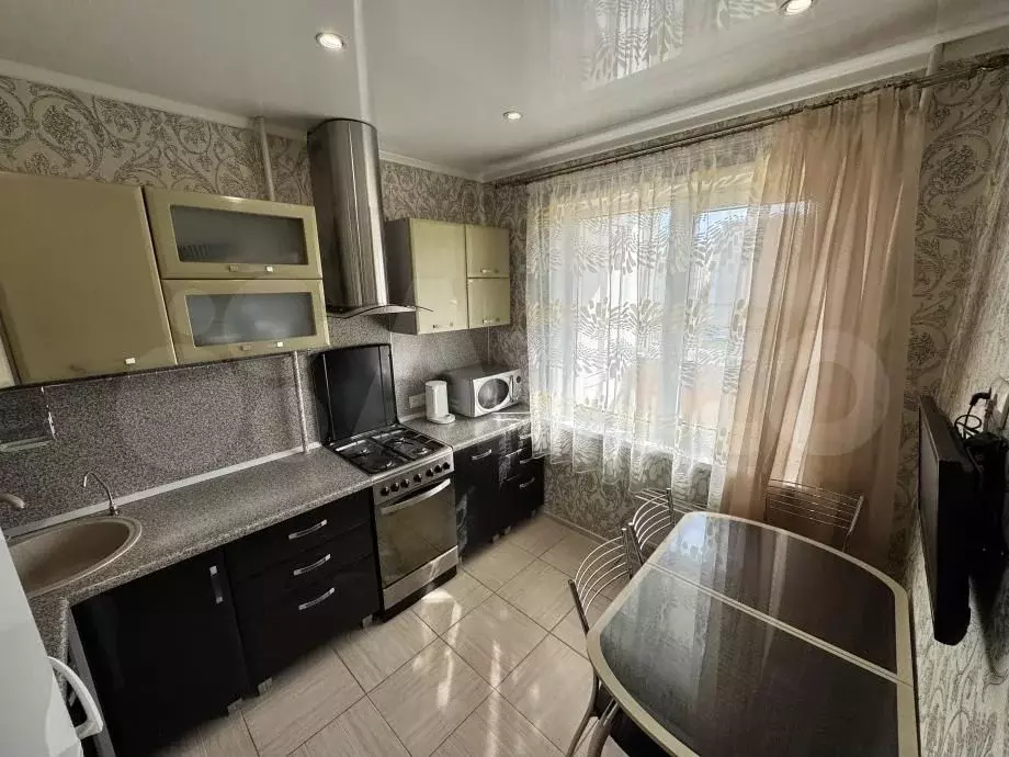 3-к. квартира, 58,4 м, 2/5 эт. - Фото 0