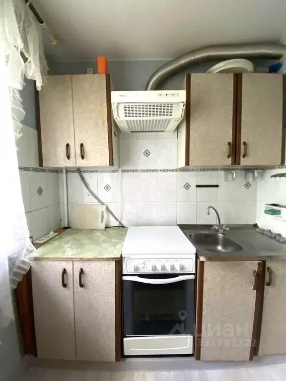 2-к кв. Московская область, Лобня ул. Циолковского, 13 (42.9 м) - Фото 2