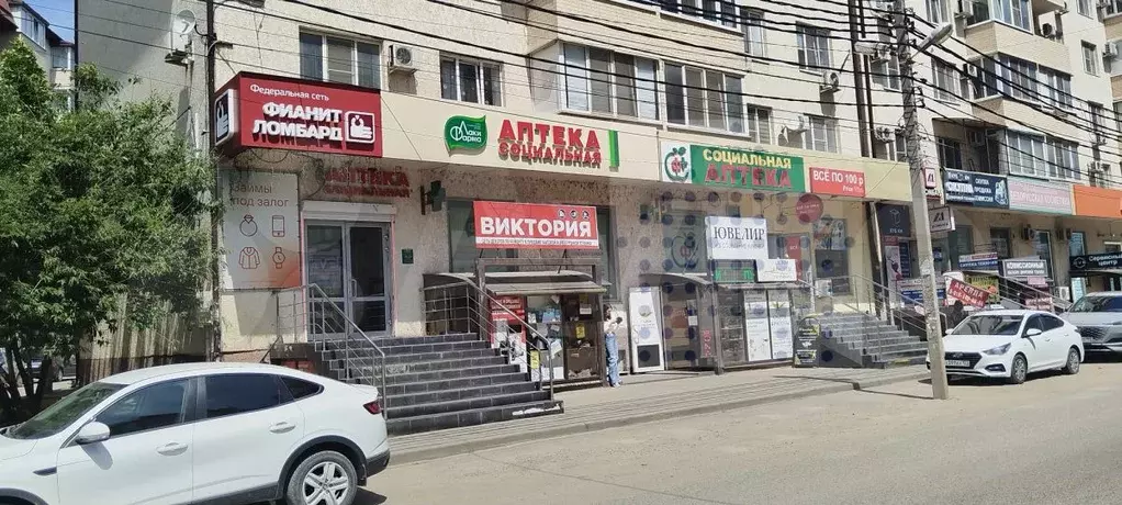 Магазин, аптека, салон, офис 62 кв. м., ремонт, трафик - Фото 0