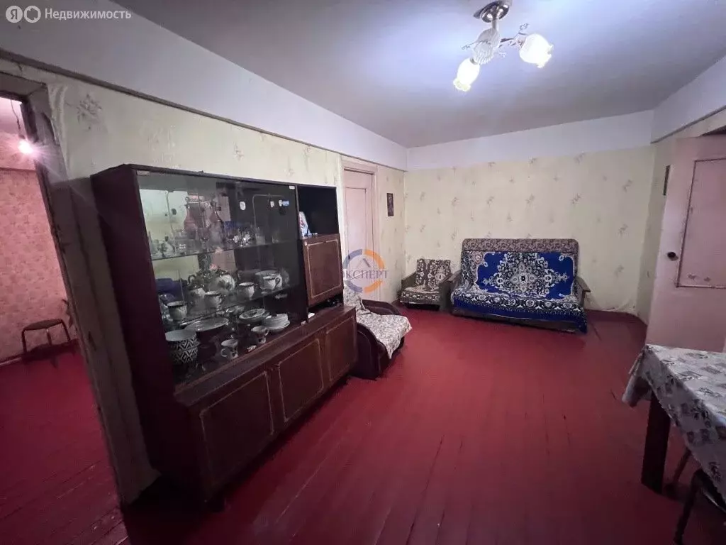 4-комнатная квартира: деревня Трегубово, Школьная улица, 2 (61.3 м) - Фото 1