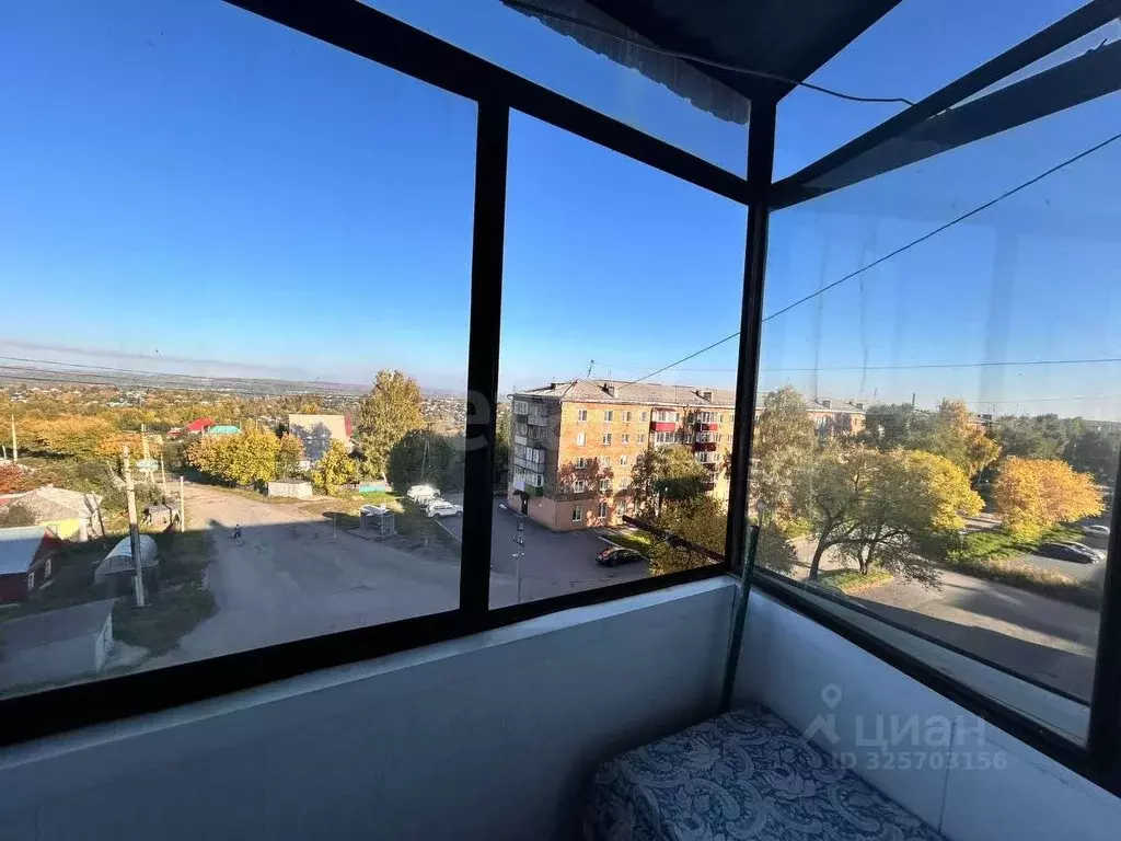 1-к кв. Кемеровская область, Прокопьевск ул. Советов, 25 (31.1 м) - Фото 1