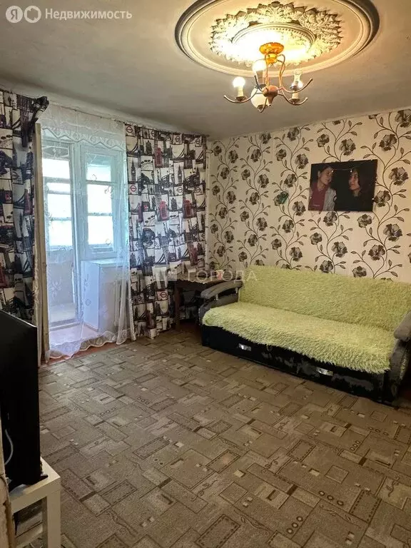 3-комнатная квартира: Тогучин, Целинная улица, 4 (52 м) - Фото 1