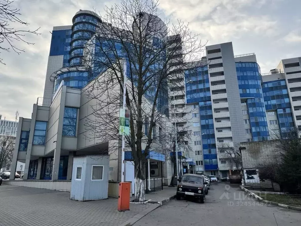 2-к кв. Белгородская область, Белгород ул. Апанасенко, 97 (70.0 м) - Фото 1