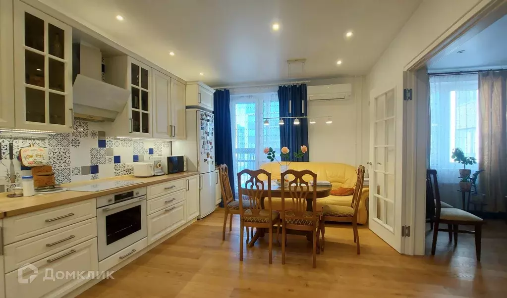 Продаётся 2-к квартира, 64.1 м - Фото 0